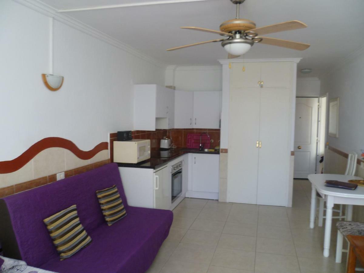 Elana Apartment With Free Wifi Costa Del Silencio Exterior foto